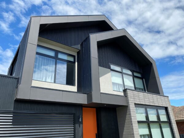 CX Castellated Cladding Standard - Ebony
