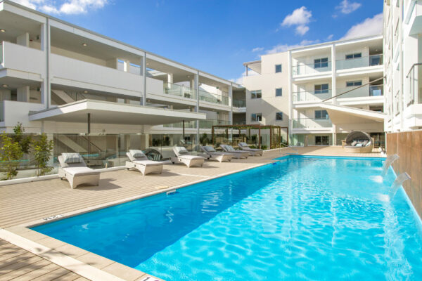 PermaTimber® 146 Heavy Grain Composite Decking Maui Park Avenue Apartments 2 scaled 1 scaled